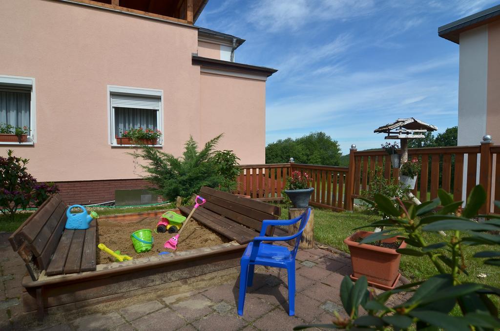 Hotel Rabennest Rabenau Экстерьер фото